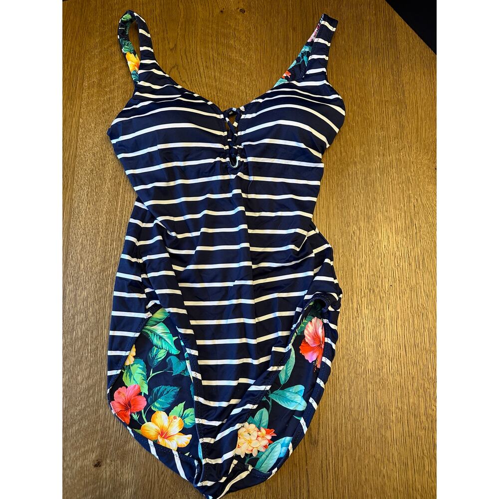 NWT Tommy Bahama Tropi-Calling Reversible Lace Back Floral/Navy Sz 12 - Picture 7 of 9
